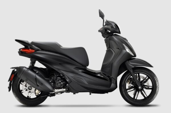 Piaggio Beverly Deep Black 300